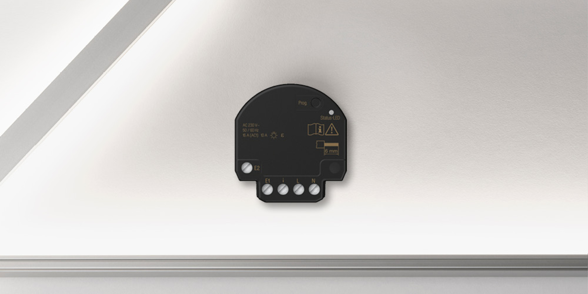 JUNG HOME Jalousieaktor Mini bei EKS Elektro-, Kommunikations-und Sicherheitstechnik Rieth GmbH in Oberhosenbach