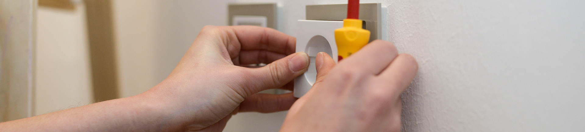 EKS Elektro-, Kommunikations-und Sicherheitstechnik Rieth GmbH in Oberhosenbach
